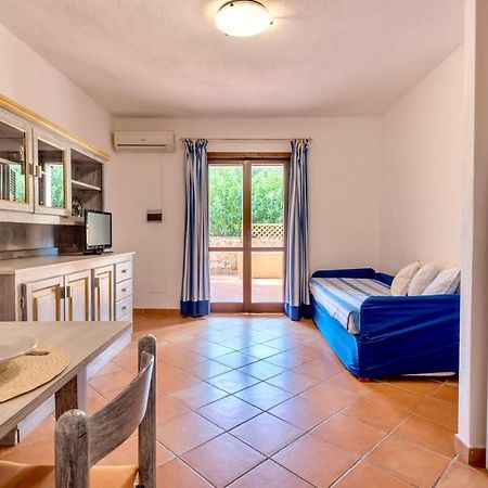 Residence A Golfo Di Marinella A 450 Mt Dal Mare Exterior photo