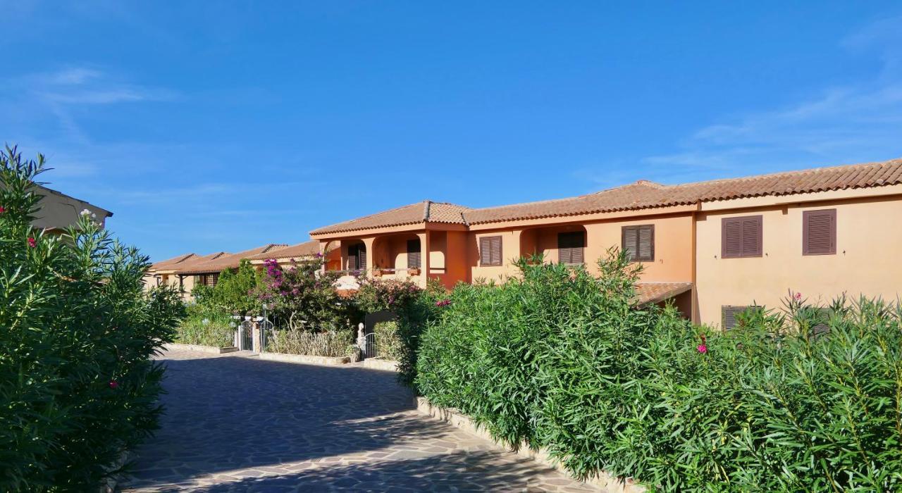 Residence A Golfo Di Marinella A 450 Mt Dal Mare Exterior photo