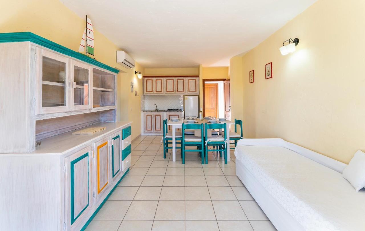 Residence A Golfo Di Marinella A 450 Mt Dal Mare Exterior photo