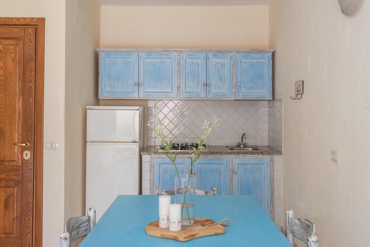 Residence A Golfo Di Marinella A 450 Mt Dal Mare Exterior photo