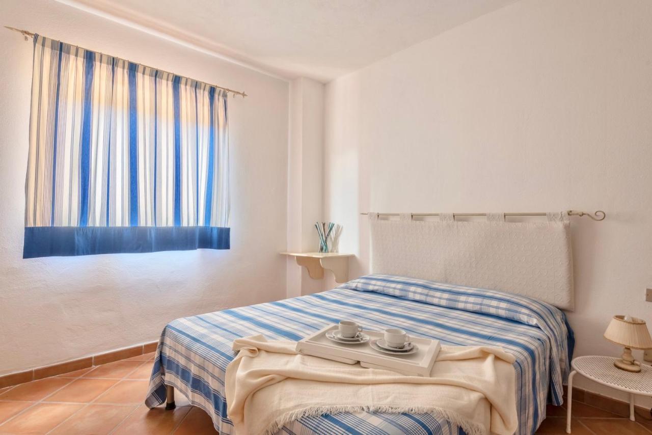Residence A Golfo Di Marinella A 450 Mt Dal Mare Exterior photo